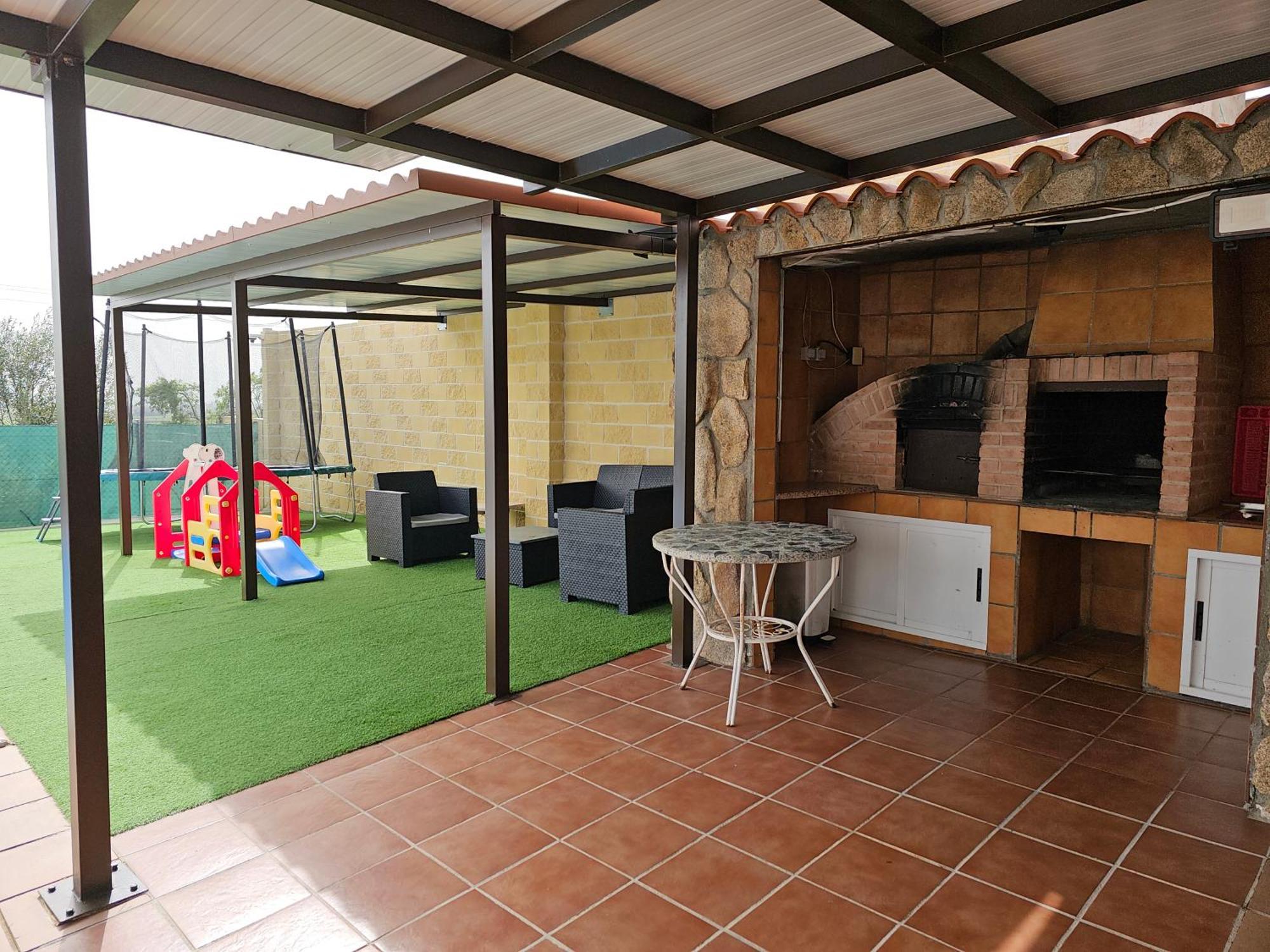 Villa Los Cantos Toledo Exterior photo
